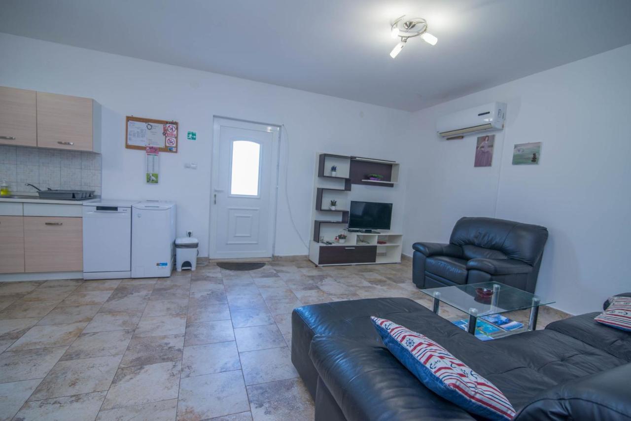 Ferienwohnung App Bonic Veli Lošinj Exterior foto